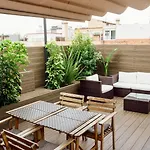 Bird House Hostel Barcelona