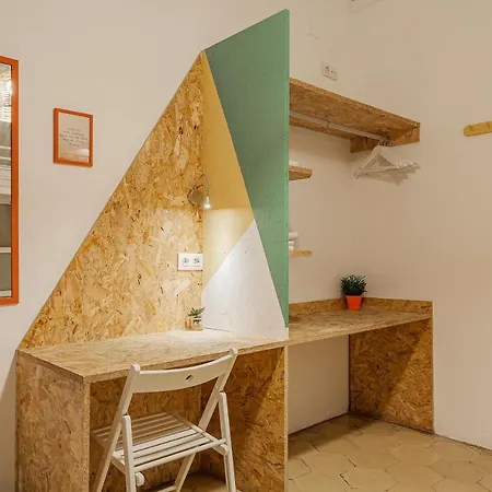 Bird House Hostel