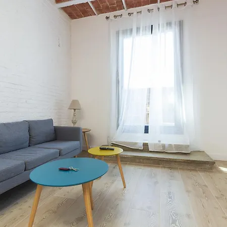 Bird House Hostel